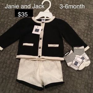 3-6 month Janie and Jack baby girl outfit w socks
